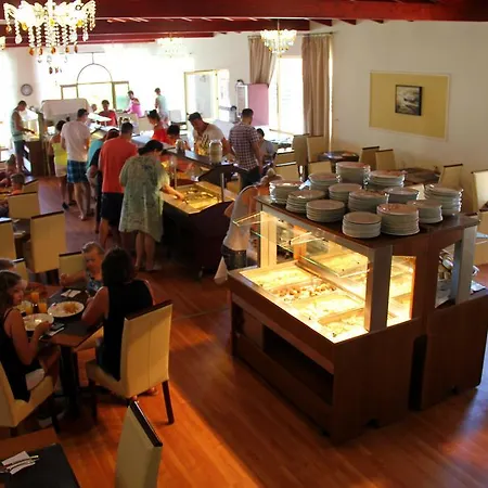 Agelia Hotel